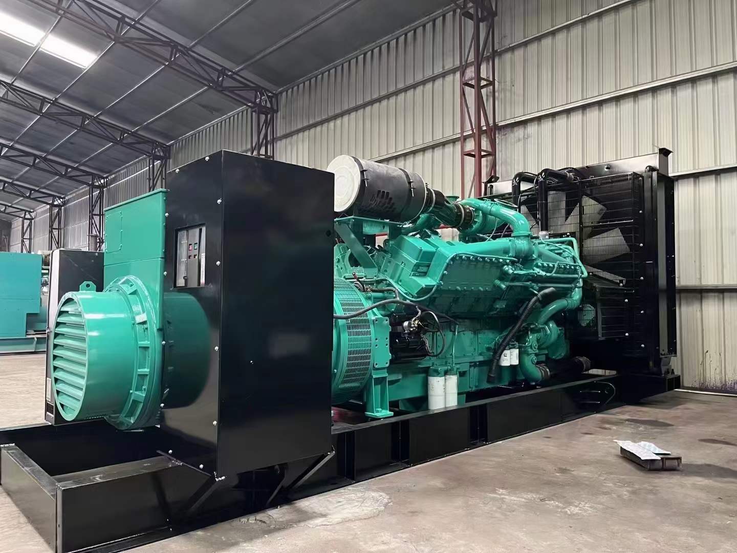 青海如何降低 800kW 柴油发电机输出电流的波动？