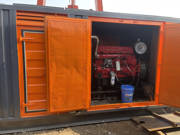 青海哪些因素会影响 200KW 柴油发电机的燃油消耗率？